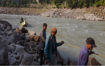 महाकालीका घाटहरु व्यवस्थित गर्नुपर्ने तल्लोसोराडवासीको माग 